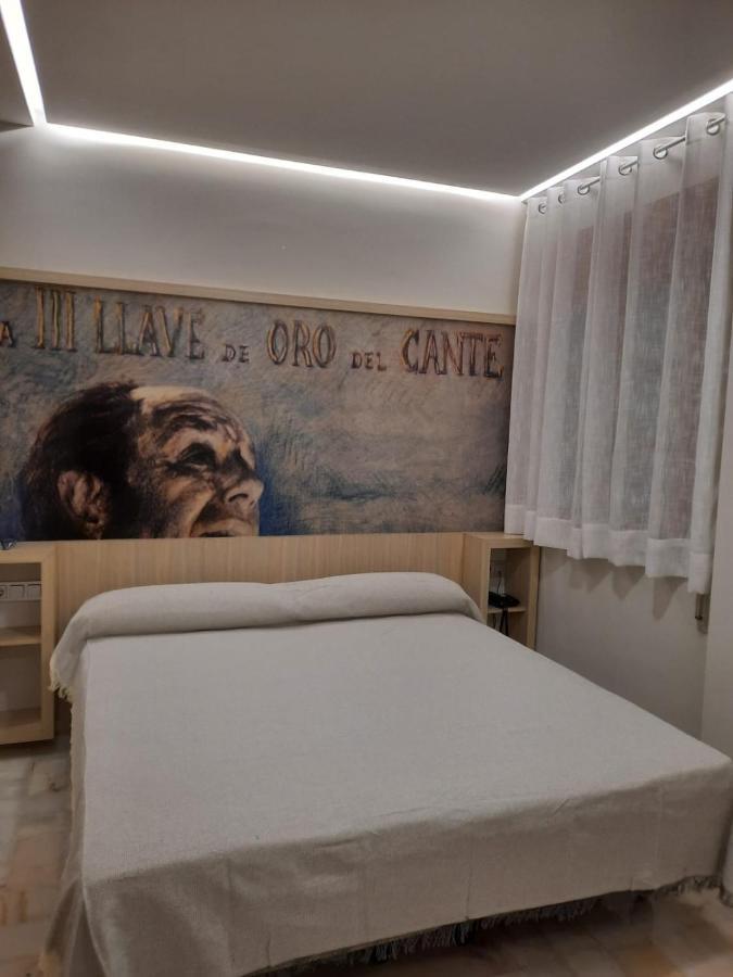 Hotel Mairena Mairena De Alcor Kültér fotó