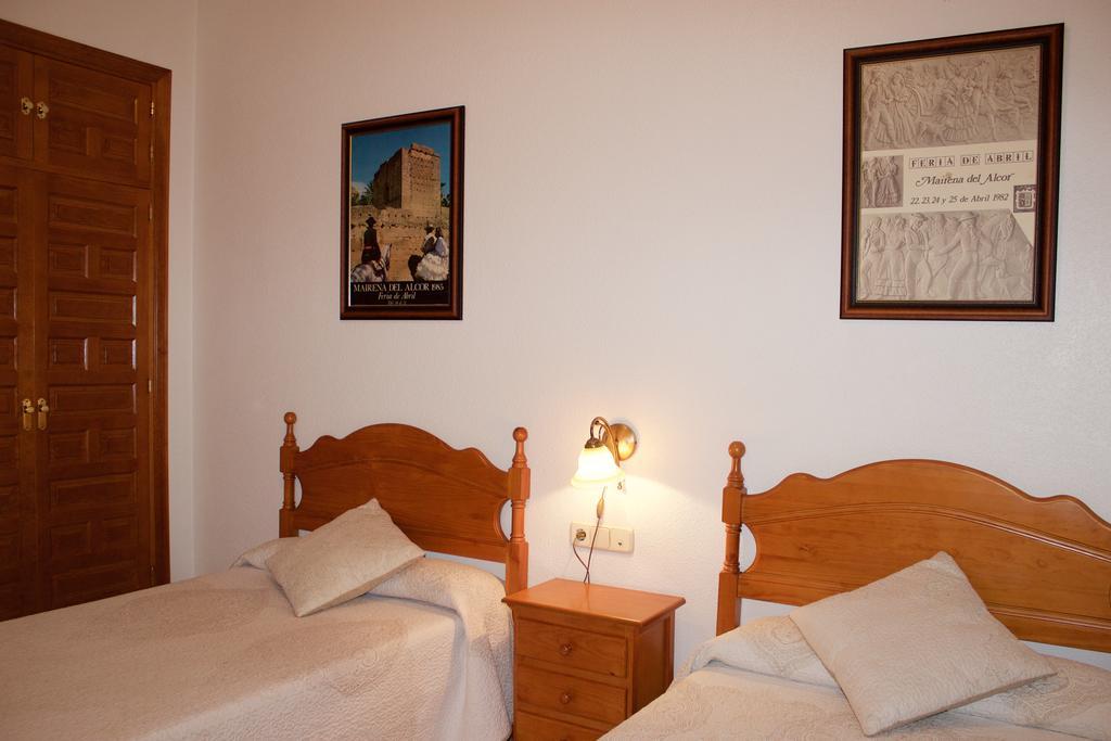 Hotel Mairena Mairena De Alcor Kültér fotó
